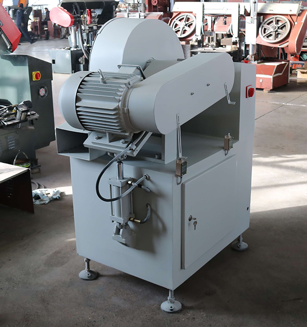 金鋒鋸業(yè)G-140光譜切割機(jī)